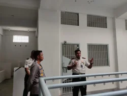 Sinergi Pengamanan Jelang Operasional Minimum, Kapolres Karanganyar Tinjau Rutan Surakarta