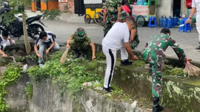 Rutan Surakarta Turut Semarakkan HUT ke-80 Pemkot Surakarta dan Hari Kebangkitan Nasional Lewat Aksi Bersih Benteng Vastenberg