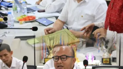 Kepala Kantor Pertanahan Kabupaten Tangerang Pimpin Monitoring dan Evaluasi Pengelolaan Pengaduan