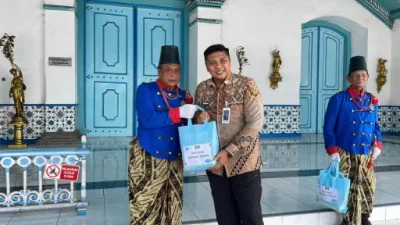 Rutan Surakarta Tebar Kepedulian, Bakti Sosial Untuk Warga Sekitar Keraton Surakarta Hadiningrat