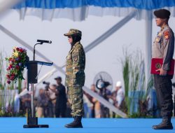 Penutupan Latsarmil Komcad Gelombang I 2026, Wamen Ossy Sebut Latsarmil Perkuat Karakter dan Integritas ASN