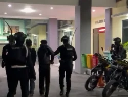 Brimob Polda Metro Jaya Gagalkan Tawuran dan Amankan Sajam di Babelan
