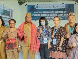 Kunjungi Pameran Harmoni, Dominggus Mandacan Borong Sepu dan Kain Tenun Toraja